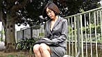 熟妻卑猥ドラマ 息子の塾の先生に恥部を視姦されて･･･ 義兄に夜這いされた妻は馬乗りで失禁 サンプル画像 1