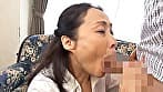 昭和官能熟女ドラマ 運転手の夫が事故に合い助手が見舞いに来たのだが･･･ 農婦は縁側でオシッコしてるとこを本家の長男に見られてしまい･･･ サンプル画像 3