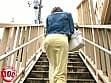 胸や股間に密着するマキシワンピ姿の女に興奮してしまい･･･ 2 サンプル画像 1