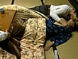 世間によくある変態話し 妻の小便を呑みたがる夫 妻を他人に貸出しする夫 全裸で外を歩きたがる露出女 サンプル画像 6