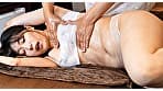 人妻・オイルマッサージ／ 羞恥が快感に変わり敏感になりすぎた体が男根欲しさに失禁止まらず みひな サンプル画像 6