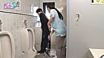 ニンゲン観察 「おしっこ舐めて綺麗にしましょうか？」働く男性のおち●ぽ掃除が生き甲斐の、トイレ清掃バイトのド変態お姉さん サンプル画像 5