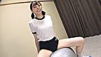 神田ゆい ムチムチ美尻 神体育着 美少女やぽっちゃり娘らにピチピチ体育着を着せ、ハミパン、ムレムレワレメを毛穴まで見えるほどの超ドアップ接写！さらに尻コキ、着衣お漏らし放尿や体育着ぶっかけ等体育着好きに送る完全着衣フェチAV サンプル画像 16