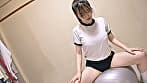 丸最レア ムチムチ美尻 神体育着 美少女やぽっちゃり娘らにピチピチ体育着を着せ、ハミパン、ムレムレワレメを毛穴まで見えるほどの超ドアップ接写！さらに尻コキ、着衣お漏らし放尿や体育着ぶっかけ等体育着好きに送る完全着衣フェチAV サンプル画像 5