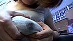 奥さん！母乳も出るのかよ！ 中川理沙（仮名） サンプル画像 4