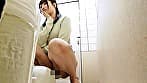 女子トイレ覗き迫力の放尿と生々しいオナニー　＃3 サンプル画像 14
