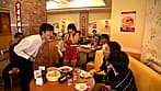 羞恥！時給2500円のファミレスでアルバイトをしたら、ノーパン・ノーブラのお尻ペロンなチャイナドレスが制服だった！ サンプル画像 20