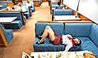 羞恥！美少女完全淫乱♀化ビッグバンローター 電圧85倍！電マ以上に力な振動で容赦無く野外失禁させる爆弾ローターをキツマンに挿入されアルバイトするファミレス娘 サンプル画像 6
