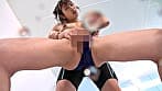 “ジム媚薬”スポーツジムで汗をかきながら運動しているスポーツウーマンのドリンクに媚薬を混ぜてイカセまくる！鍛え上げた身体も媚薬には勝てずに失禁しながら快楽堕ち･･･！ サンプル画像 14