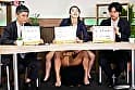 トビジオっ！NEWS 本番中、ずっと潮吹きっぱなし・失禁しても平然と原稿を読み上げる女子アナ サンプル画像 14