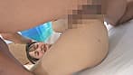 湘南ビーチで声をかけたビキニギャルが火照った身体をクールダウンさせる冷感ローションマッサージ体験！体温が下がるはずなのに【こっそり混ぜた発情剤】で性欲が覚醒！敏感になった乳首やクリをいじられ、ガニ股失禁イキ潮噴射！快感に負けて自分からデカチン中出しをおねだりしちゃうなんて！～まゆみ編～ サンプル画像 6
