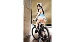 【配信限定】人気 AV 女優が挑戦！オシッコ我慢潮吹き街中アクメ自転車がイクッ！ 天馬ゆい サンプル画像 1