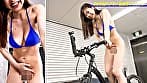 人気G・Hカップの巨乳女優が挑戦！オシッコ我慢潮吹きアクメ自転車がイクッ！ 水原みその サンプル画像 15