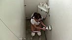 体育館トイレ盗撮 サンプル画像 11