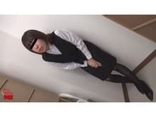 あなたの前でおしっこ出すよ！密着おしっこ我慢娘 サンプル画像 3