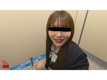 投げ銭欲しさに言いなり我慢 　女学生命令おしっこ サンプル画像 5