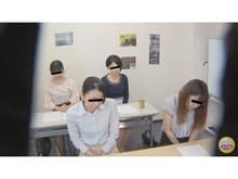 会社説明会 尿意我慢限界突破OL放尿 サンプル画像 7