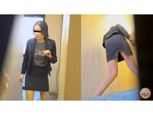 尿成敗！生意気OL利尿剤混入お仕置き失禁 サンプル画像 6