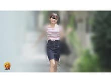 尿意限界女子の超接写アングルど迫力放尿 サンプル画像 5