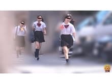 隠撮 けんかぼっぱつ！女子トイレ取り合いお漏らし3 サンプル画像 7