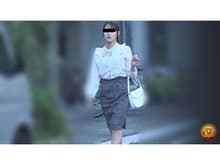 公衆便所隠撮 便器飛び越え大砲尿 サンプル画像 4