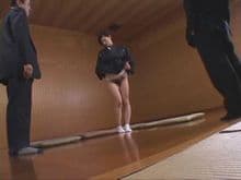 喪服　放尿 サンプル画像 2
