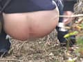 野外放尿する女たち サンプル画像 11