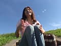 野外放尿する女たち サンプル画像 20