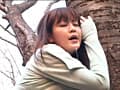 公衆トイレが使えず野ションする隙だらけの女 サンプル画像 3