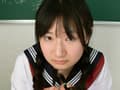 みゆの無邪気なおもらし サンプル画像 1