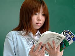 授業中のおもらしまや