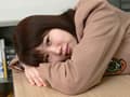 ゆる系美少女の羞恥おもらし サンプル画像 6