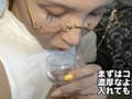 Eカップ美人ママ友の激臭オシッコ！強烈な味と臭い！ サンプル画像 2