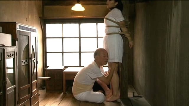 緊縛折●少女 桃果サキ サンプル画像 9