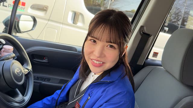 週に1回僕の家に来てくれてヌイてくれる近所の人妻 ～キスするだけで興奮汁をビショビショに垂らしてエロがってくる～ パチンコ店員 えま 34歳 河北笑茉 サンプル画像 1