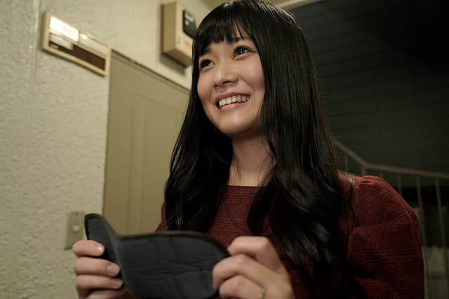 夫に内緒で他人棒SEX「実は主人の精液も飲んだことないんです」30歳すぎて初めての精飲 小便まで飲むド変態介護士妻 すずさん30歳 サンプル画像 8