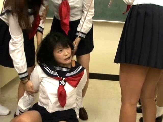 爆弾リンチ 日高ゆりあ サンプル画像 1