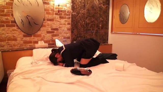 排泄を強要するための監禁 美鈴リリカ サンプル画像 6