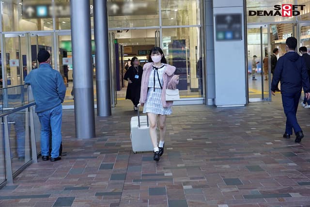誰もが萌える激甘ボイスの声優を夢見て福井県から上京してきたヲタク美少女 3本限定AV debut 胡桃さくら 19歳 サンプル画像 4