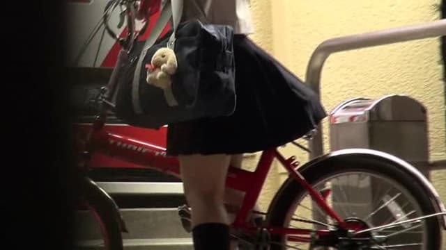 自転車の椅子に媚薬を塗られ通学路でも我慢できずサドルオナニーをするほど発情しまくる女子校生 3 サンプル画像 7