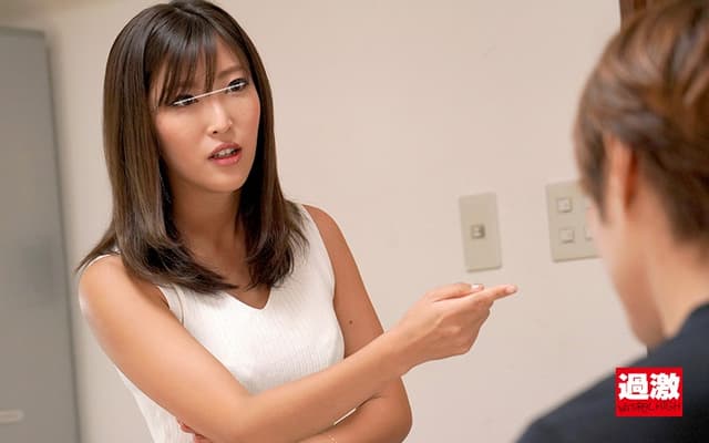 睡眠薬を●ませて…説教中に強烈な睡魔に襲われ寝落ちしたクレーマー妻のパンスト破いて脱尿ダラダラ腹いせ姦 サンプル画像 8