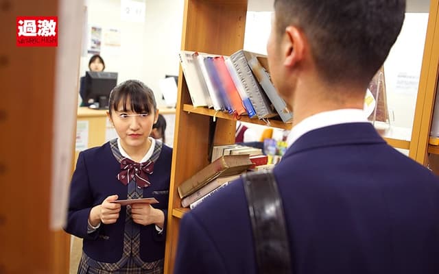 図書館で声も出せず糸引くほど愛液が溢れ出す敏感娘22 シリーズ復活記念2枚組中出しSP サンプル画像 17