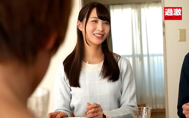 親戚のエロガキにスカートもぐりクンニされ夫がいる至近距離でイってしまった叔母さんは挿入も拒めない6 失禁イキSP サンプル画像 2