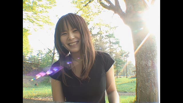【 AI リマスター版 】公衆の面前で赤面おもらし連発！羞恥心感知センサーで動く強●失禁バイブ サンプル画像 13