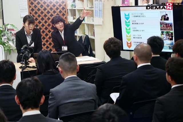 SOD女子社員 絶頂！イキまくり会社説明会2019 就活生の前でお漏らしせずにプレゼン出来るか？！我慢出来ないほどの強イカセに失禁絶頂72回 サンプル画像 15