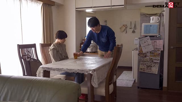 笑顔の新人看護師が患者の底辺息子に狙われて… 歪んだ愛情がエスカレートし盗撮・拘束を繰り返す粘着ストーカーに無限レ○プされ何度も中出しされまくった 柴崎はる サンプル画像 6