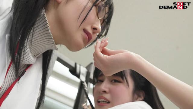 固定電マ連続お漏らし実験「膣がバグるほど刺激し続けたら？」をSOD女子社員6名が真面目に検証してみた結果オマ○コ決壊！もう限界でイキたくないはずなのにカラダが気持ち良くなろうと勝手に動いてヒクつきワギナ過剰快楽懇願 SOD性科学ラボREPORT19 サンプル画像 11