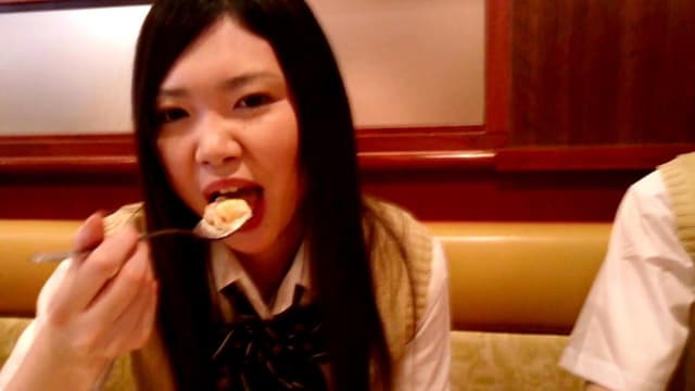 ケータイ自画撮り女子校生 まなみ1●才 サンプル画像 10