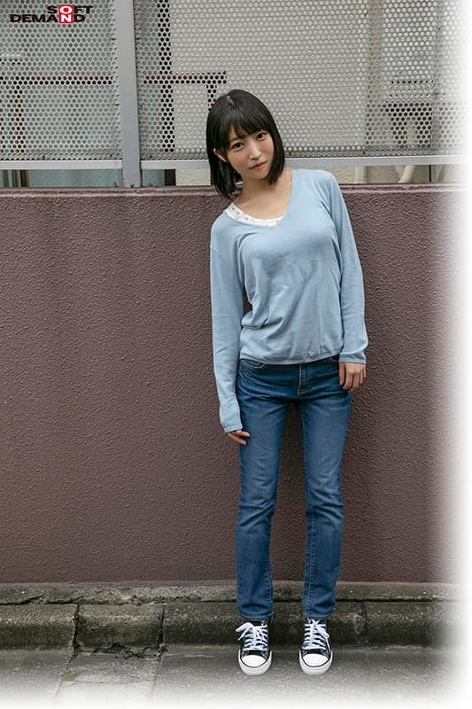 赤ちゃんプレイ願望の変態介護士 松下みるく（仮名・24歳） 自ら応募でAV出演（デビュー） サンプル画像 2