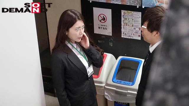人妻SOD女子社員 後輩クンとSEXしちゃってた結婚3年目 一児のお母さん 小山玲子 30歳 サンプル画像 15